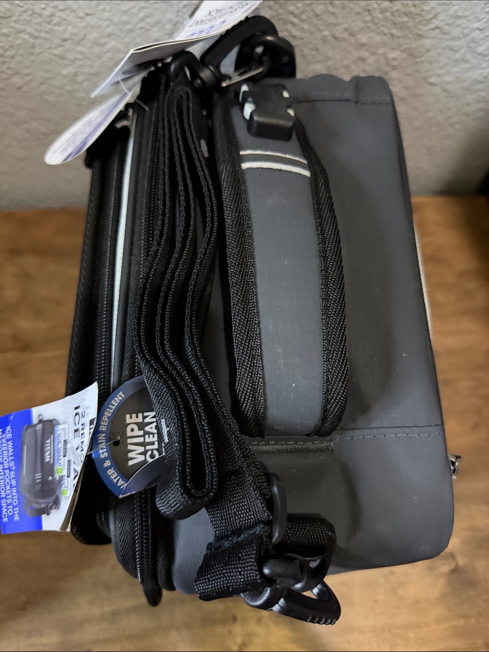 Titan Gray Insulated Lunch Pack - Picture 4 of 4